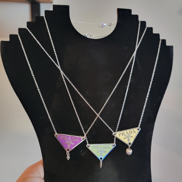 3pcs Triangular Pendant Necklace Set - Violet, Mint Green, Yellow - Picture 1 of 2